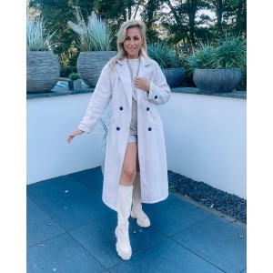 Sarah coat off white