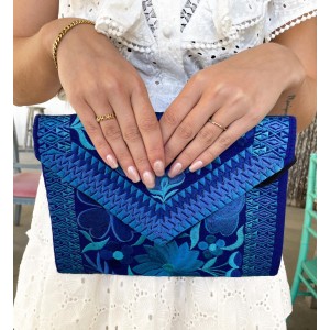 Laurie clutch blue